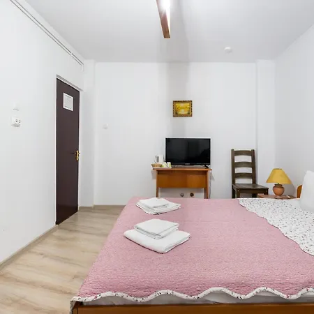 Apartment The Nest Bucharest